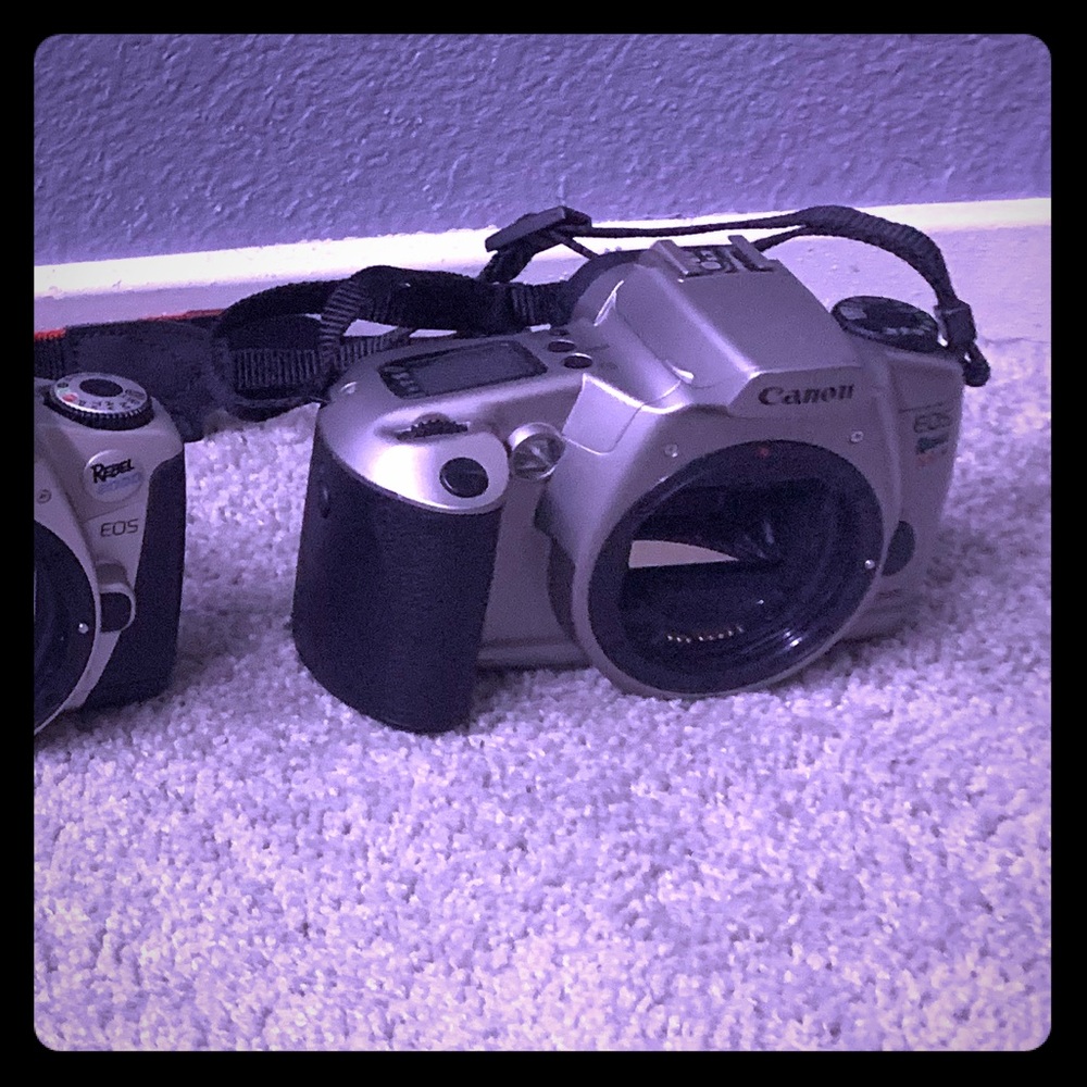 Canon cameras rebel 2000 EOS, XTi, and rebel EOS